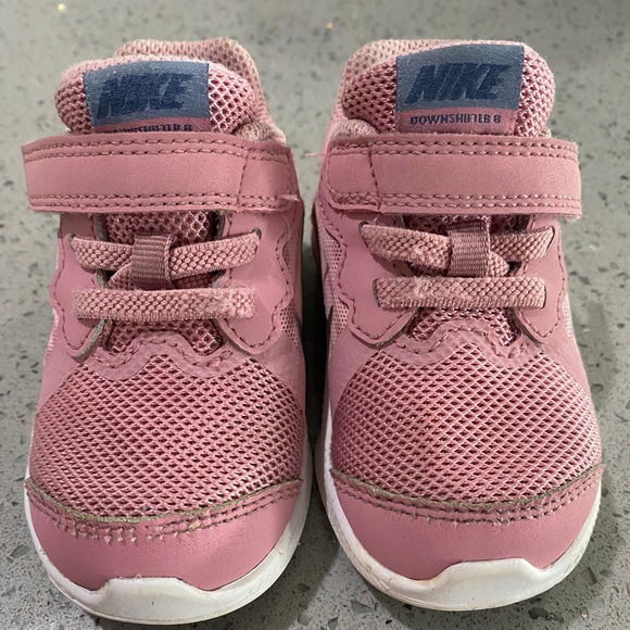 *****SOLD***** Toddler Nikes - Picture 2 of 4